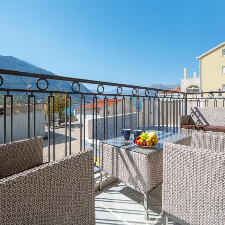 2MONTENEGRO LIMETA APARTMENTS with pool - Apartment - Ground Floor - 8