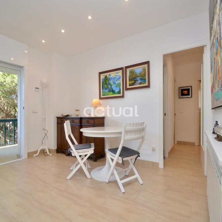CAPISA ESC D-6 - Apartamento de 3 dormitorios - 25