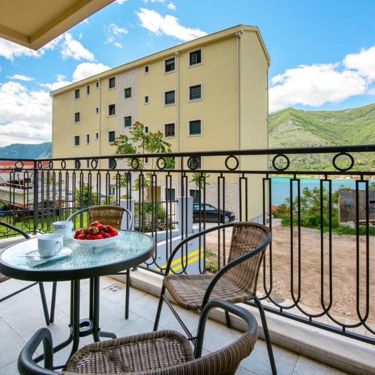 2MONTENEGRO LIMETA APARTMENTS with pool - Apartment - Ground Floor - 14