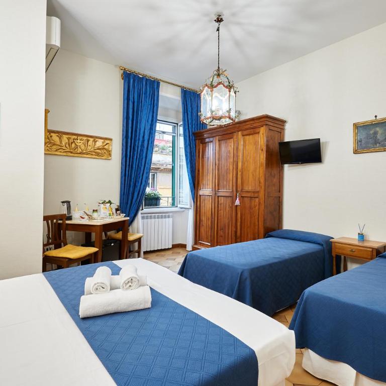 Fabrizio's Rooms - Camera Quadrupla Classic - 23