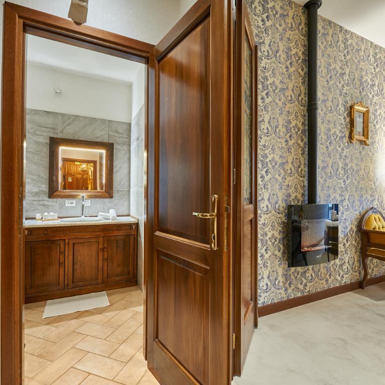 Fabrizio's Rooms - Camera King Standard - 21