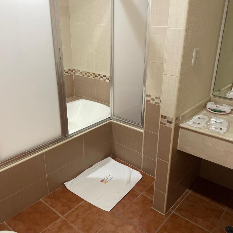 Hotel & Villas Panamá - Double Room - 1