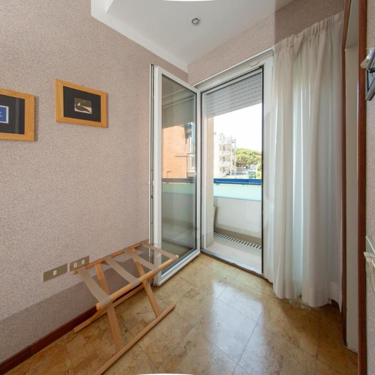 Hotel Venere - Camera Matrimoniale Standard - 4