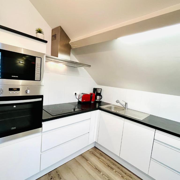 Le Red Loft à 5min du centre-ville avec parking privatif gratuit - Appartamento con 1 Camera da Letto - 7