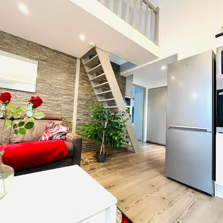 Le Red Loft à 5min du centre-ville avec parking privatif gratuit - Appartamento con 1 Camera da Letto - 2