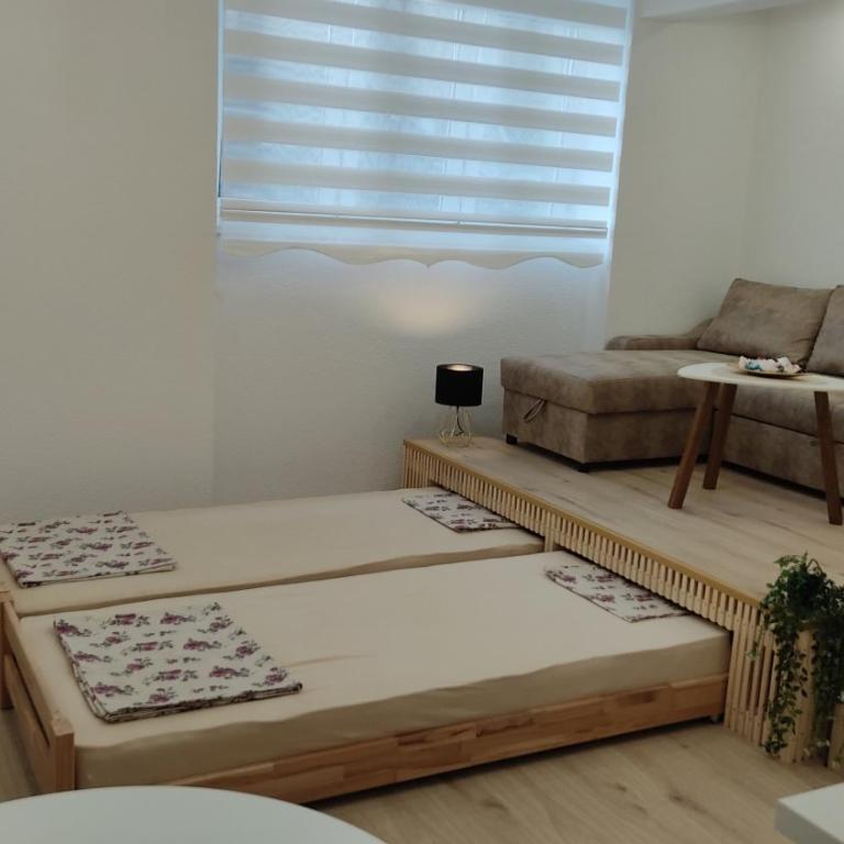 Studio Apartment - A Bit Of Joy - Studio Apartman - 41