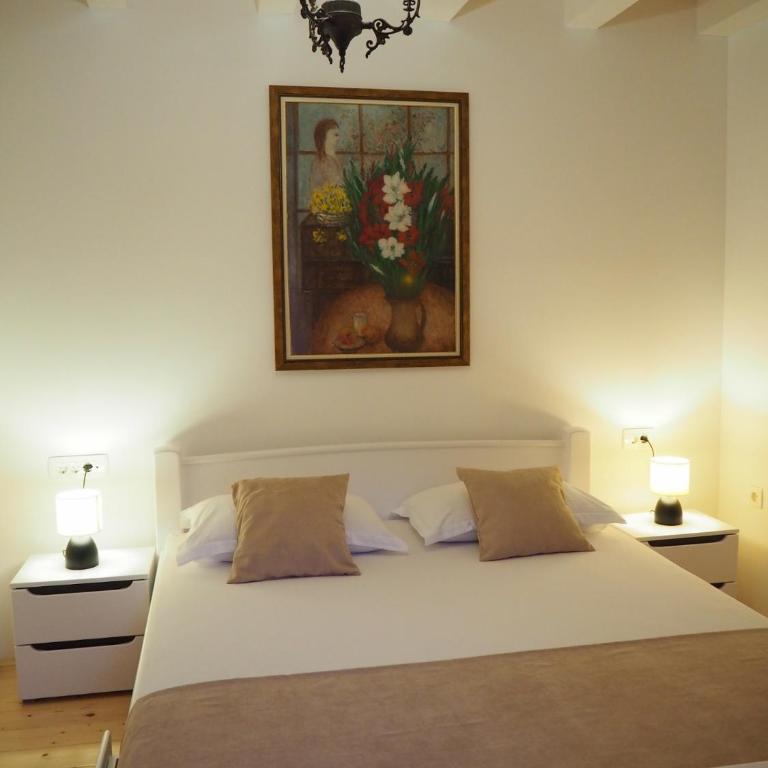 Romantic stone house by the sea **** - Villa with Sea View - 20