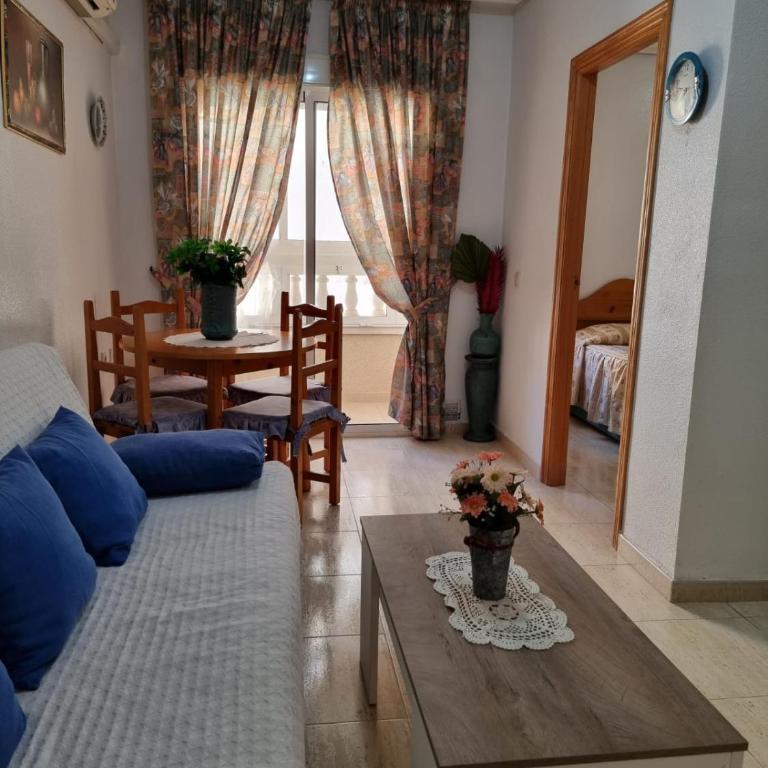 Gemütliche Ferienwohnung in Torrevieja ca100m vom Strand Playa del Cura entfernt - Apartamento de 1 dormitorio - 7