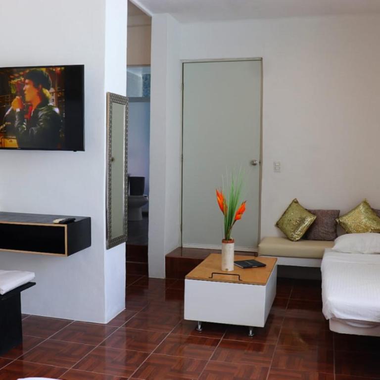 Casa Gem B&B - Junior Suite with Pool View - 14