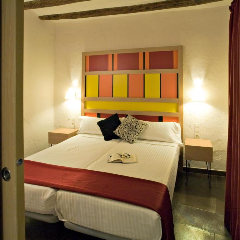 Apartaments Ciutat Vella - One-Bedroom Apartment - 9