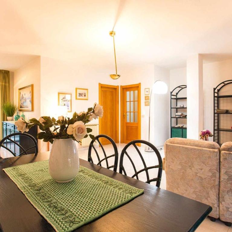 Alghero Attico Angela con grande veranda - Three-Bedroom Vacation Home - 8