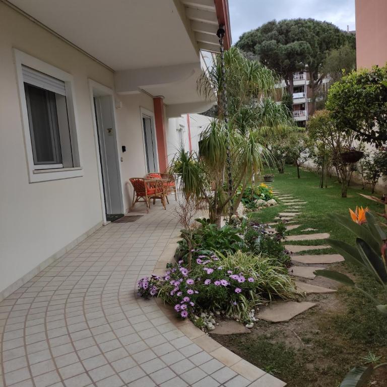 Villino Matilde - Two-Bedroom Apartment - 26
