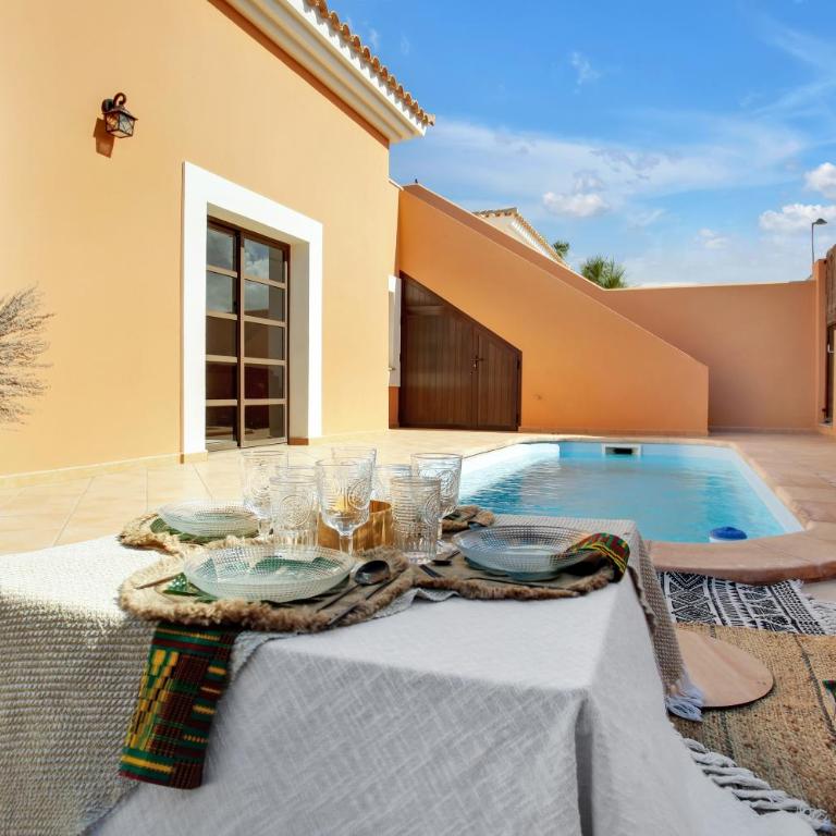 Villa Corralejo - Three-Bedroom Villa - 14