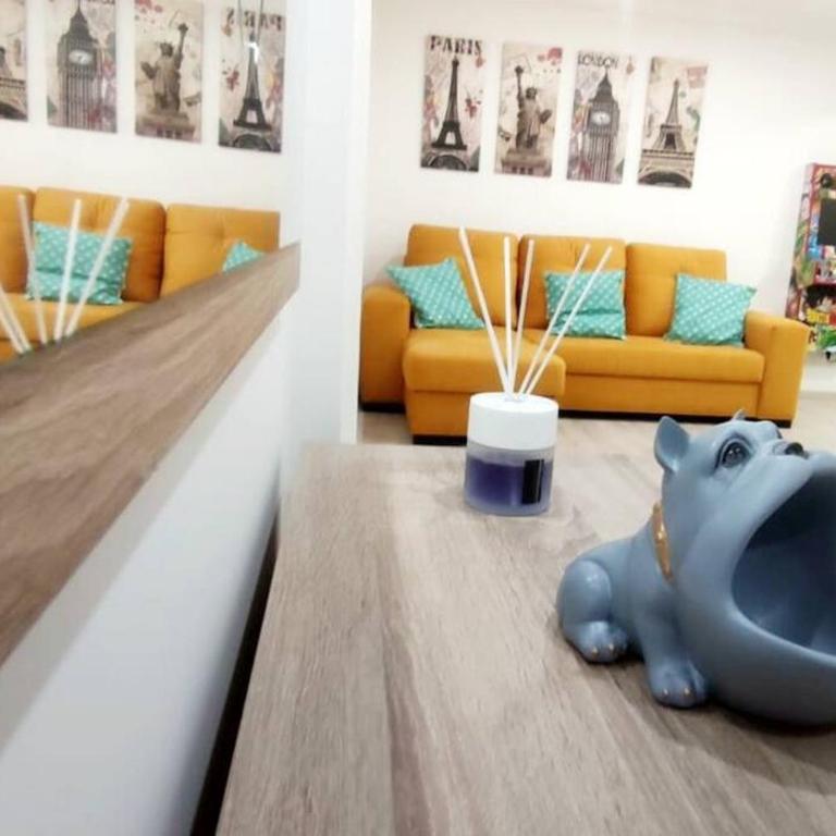 - LUJO - Parking, Maquina Arcade, Wifi y Netflix - Apartamento - 5