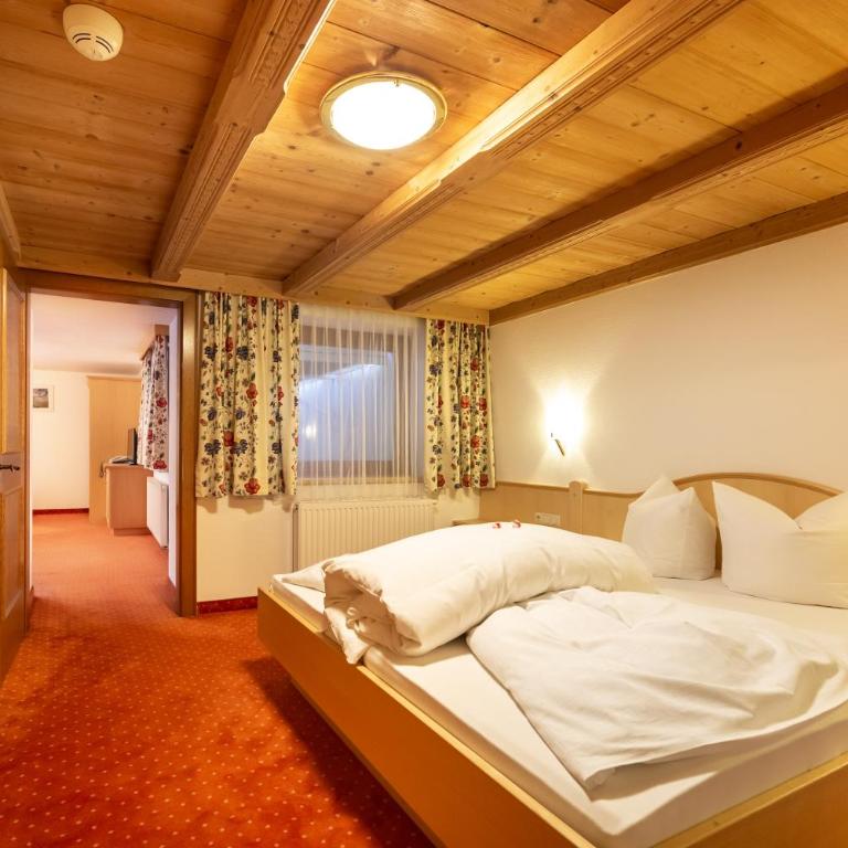 Hotel Garni Tyola - Apartment mit 1 Schlafzimmer - 2