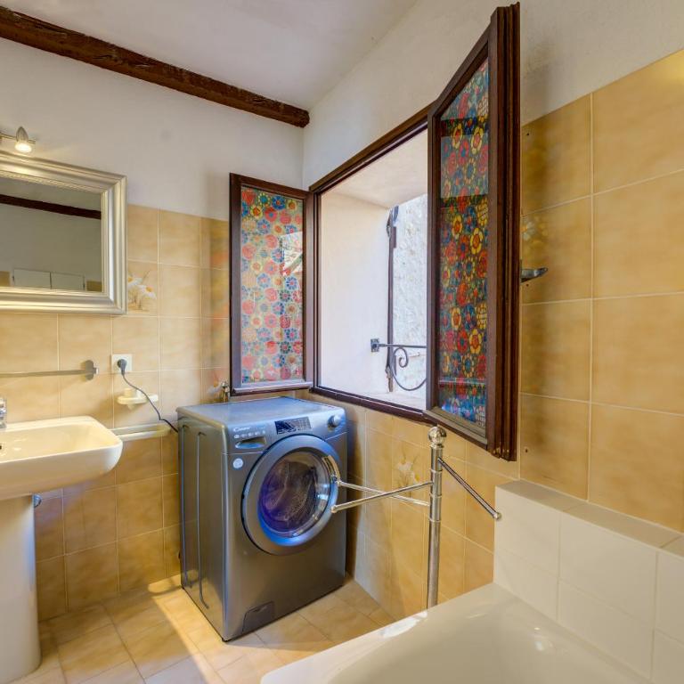 Ancienne Mairie Vieux Village Roquebrune 3 bedroom apartment - Appartement 3 Chambres - 20