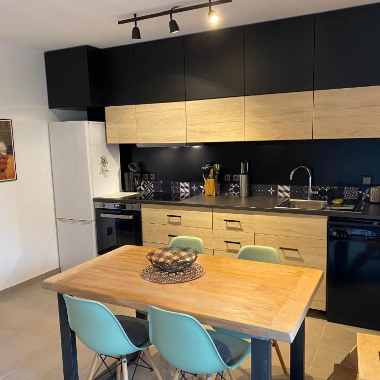 La Tintaine- T2 avec Terrasse - Apartment with Terrace - 10