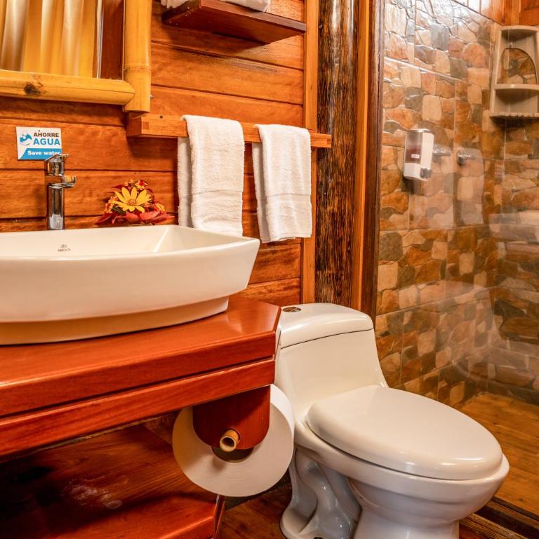 Heimatlos Amazon Lodge - Habitación Doble con baño privado - 1 o 2 camas - 6