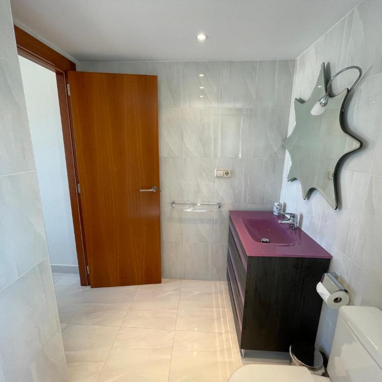 Mesana 102 / Penthouse - Two-Bedroom Apartment - 25