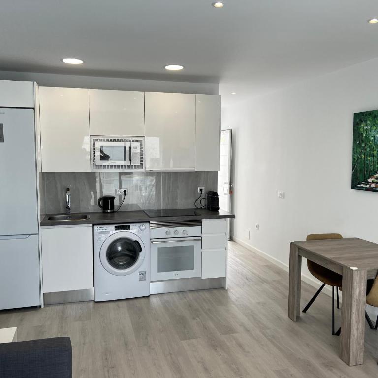 Atlantic View - One-Bedroom Apartment - 2