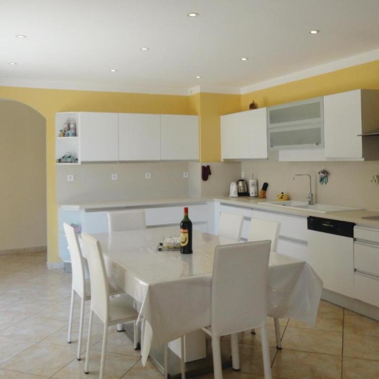4 Bedroom Cozy Home In Grau D'agde - Maison de Vacances 4 Chambres - 26