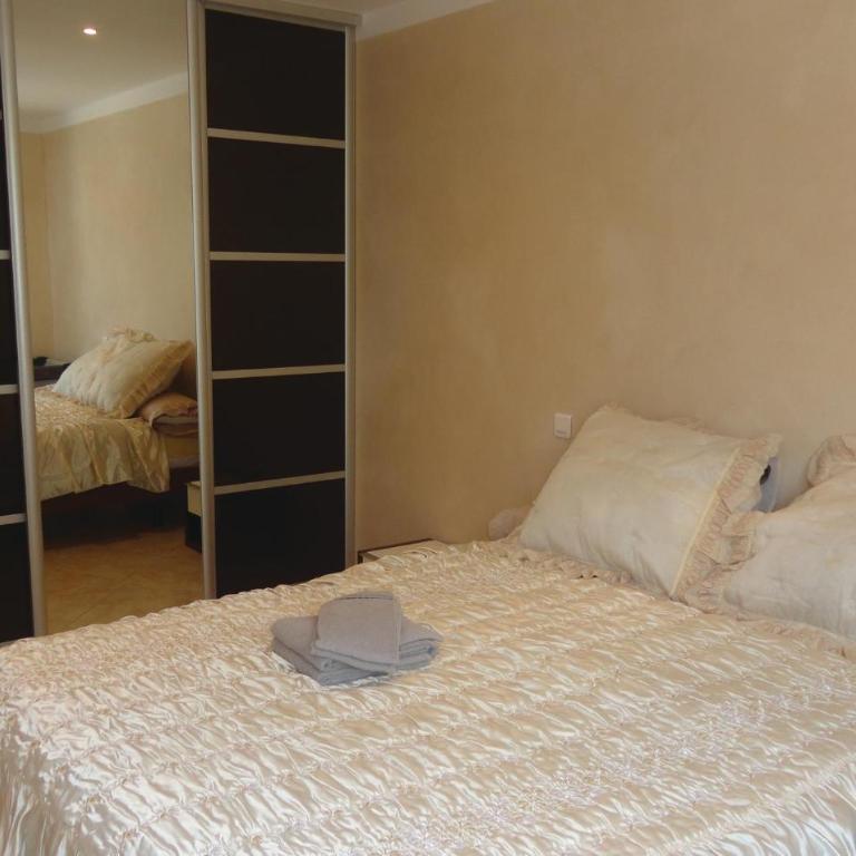 4 Bedroom Cozy Home In Grau D'agde - Maison de Vacances 4 Chambres - 38