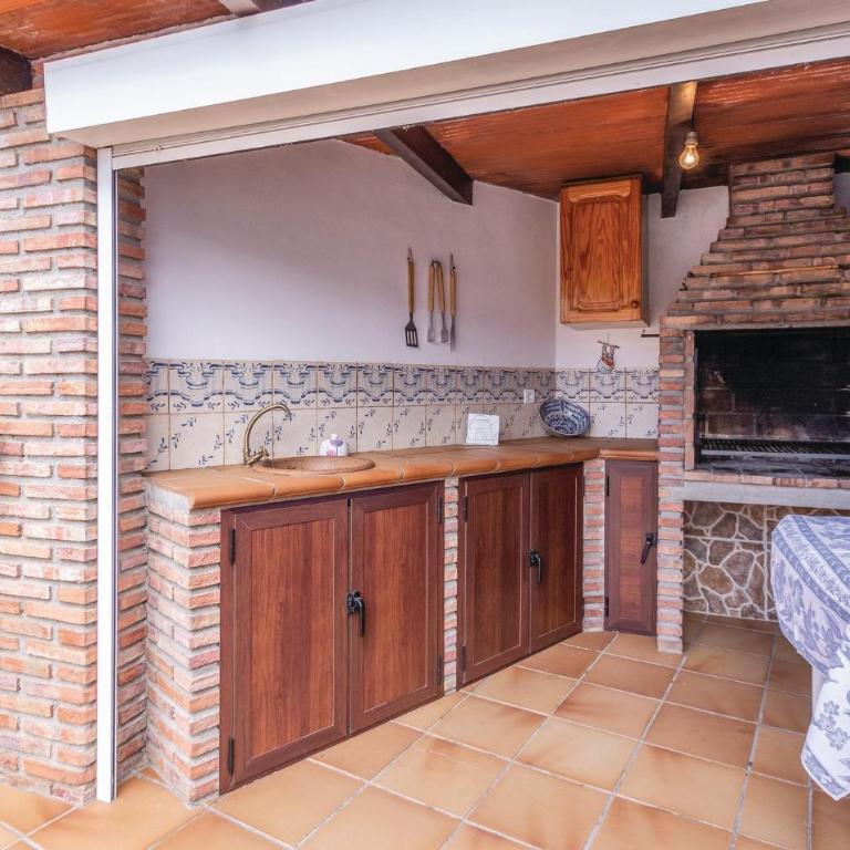 Amazing Home In Torrox Costa With Wifi - Casa Vacacional de 3 dormitorios - 16