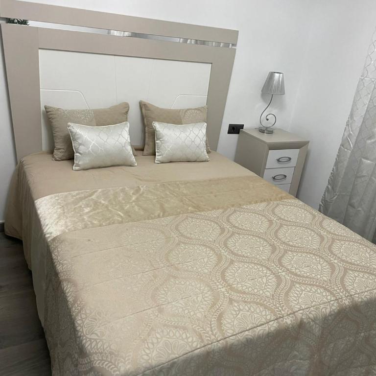 MONTE AZUL - Casa de 6 dormitorios - 25