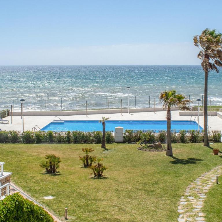 Awesome Apartment In Casares With Swimming Pool - Apartamento de 2 dormitorios - 9