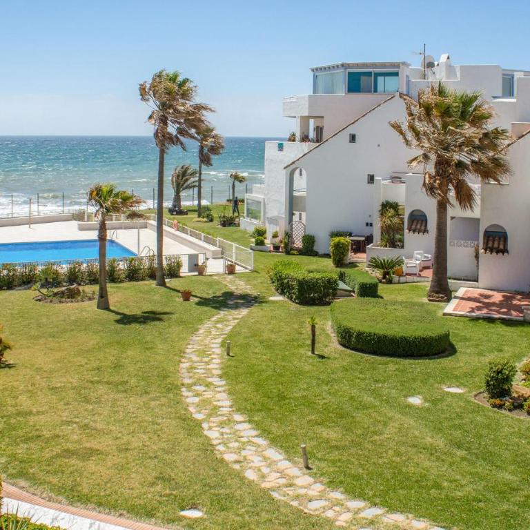 Awesome Apartment In Casares With Swimming Pool - Apartamento de 2 dormitorios - 11