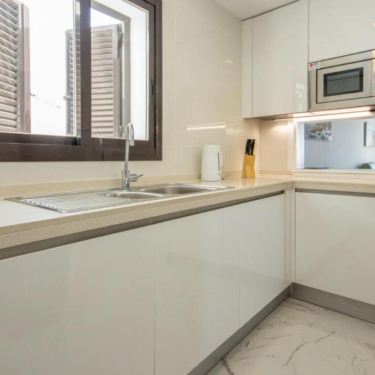 Awesome Apartment In Casares With Swimming Pool - Apartamento de 2 dormitorios - 18