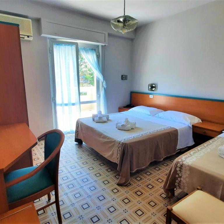 Hotel Pineta - Camera Tripla - 4