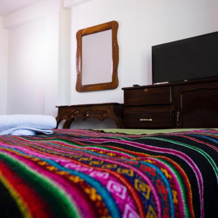 Inca's Room - Double Room with Private Bathroom - 7