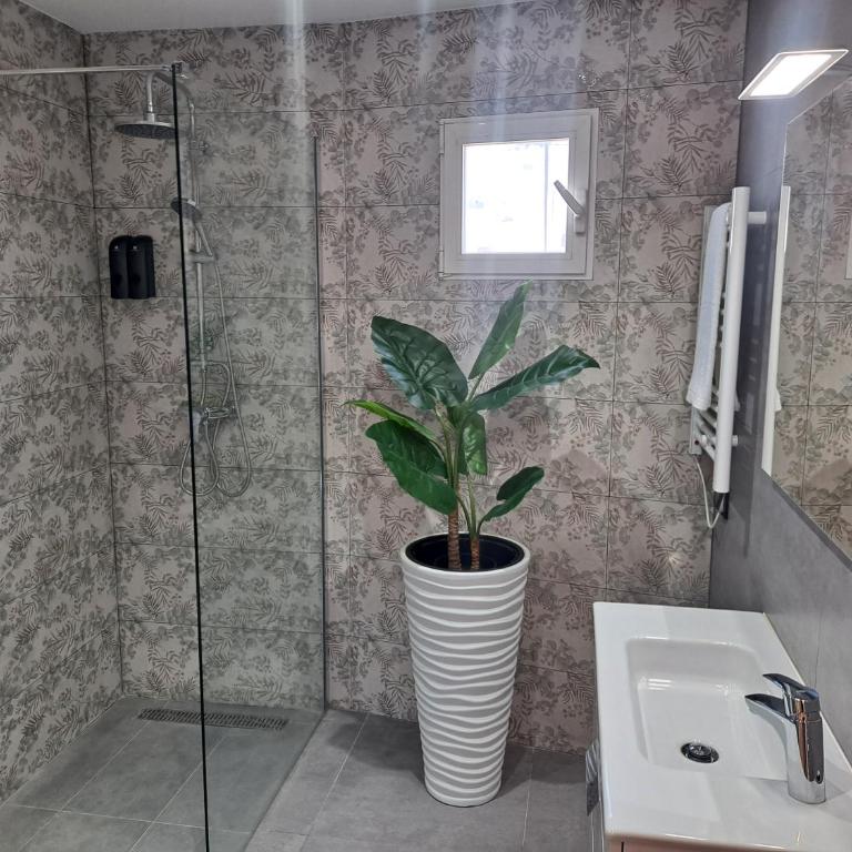 LEVANTE SUITES - Apartamento - 13