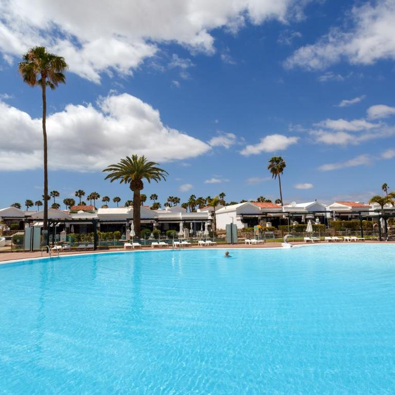 Modern Oasis with Sun & Style 3 Pools AC WiFi - Apartamento de 1 dormitorio - 26