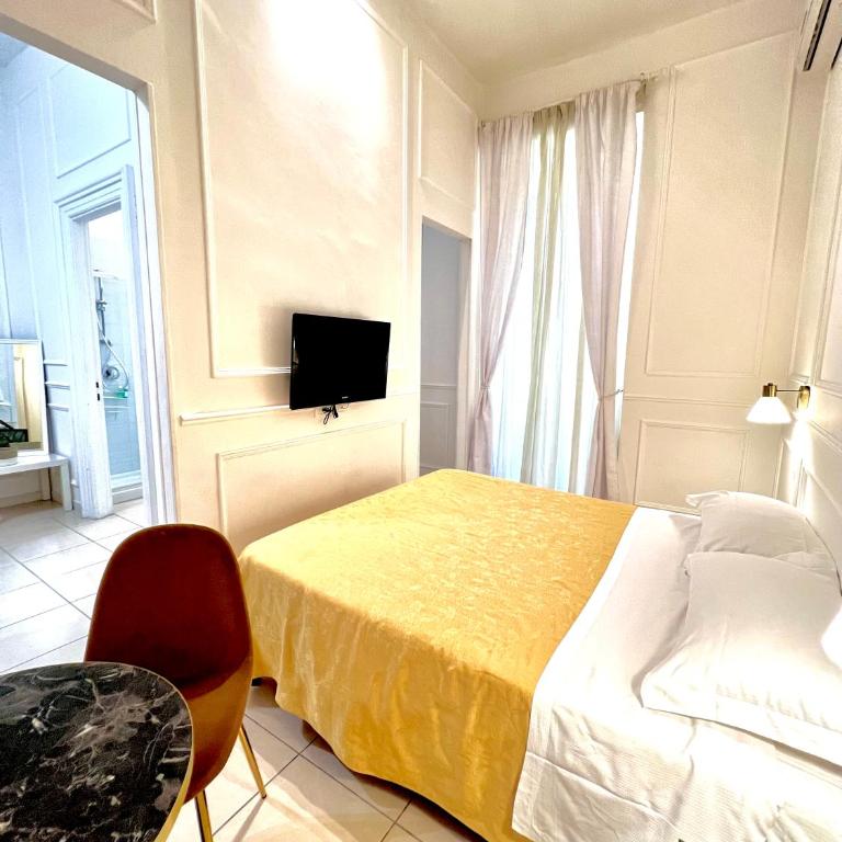 Relais Mazzini - Chambre Double ou Lits Jumeaux avec Balcon - 7