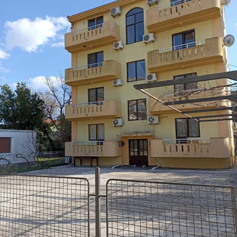 Yuriy apartments 1 - Apartman sa 1 Spavaćom Sobom - 1