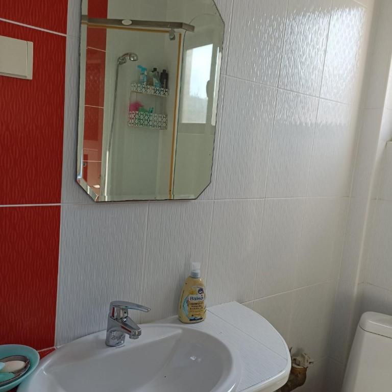 Yuriy apartments 1 - Klasična Četvorokrevetna Soba - 2