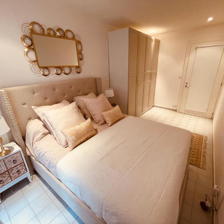 Nice Renting - PAGANINI - Spacious Apartment - 2 BedRooms - King Bed - Bathtub - Heart of Nice - Appartement 2 Chambres - 4