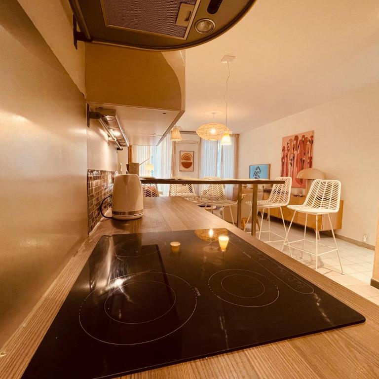 Nice Renting - PAGANINI - Spacious Apartment - 2 BedRooms - King Bed - Bathtub - Heart of Nice - Appartement 2 Chambres - 20