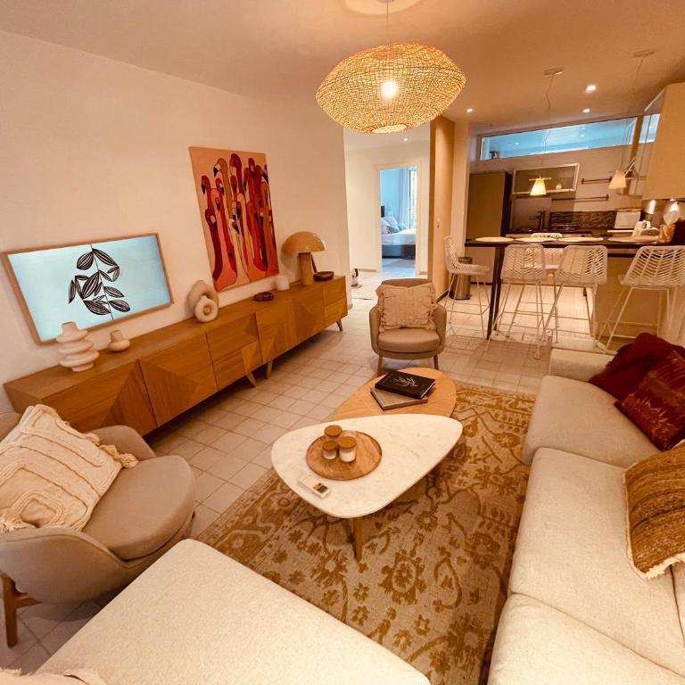 Nice Renting - PAGANINI - Spacious Apartment - 2 BedRooms - King Bed - Bathtub - Heart of Nice - Appartement 2 Chambres - 8