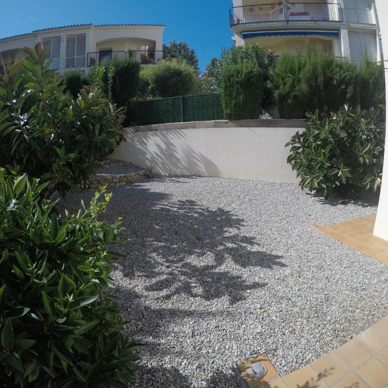 Preciosa casa con piscina de agua salada y aire acondicionado - Casa de 3 dormitorios - 57