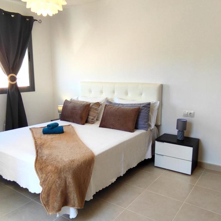 Triplex 8 ISLAS CALETA DE FUSTE - Three-Bedroom House - 32