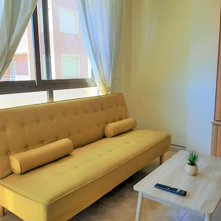 Precioso apartamento con ascensor a 80 metros del mar - One-Bedroom Apartment - 14