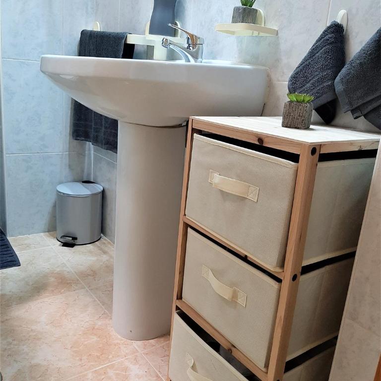 Precioso apartamento con ascensor a 80 metros del mar - One-Bedroom Apartment - 18