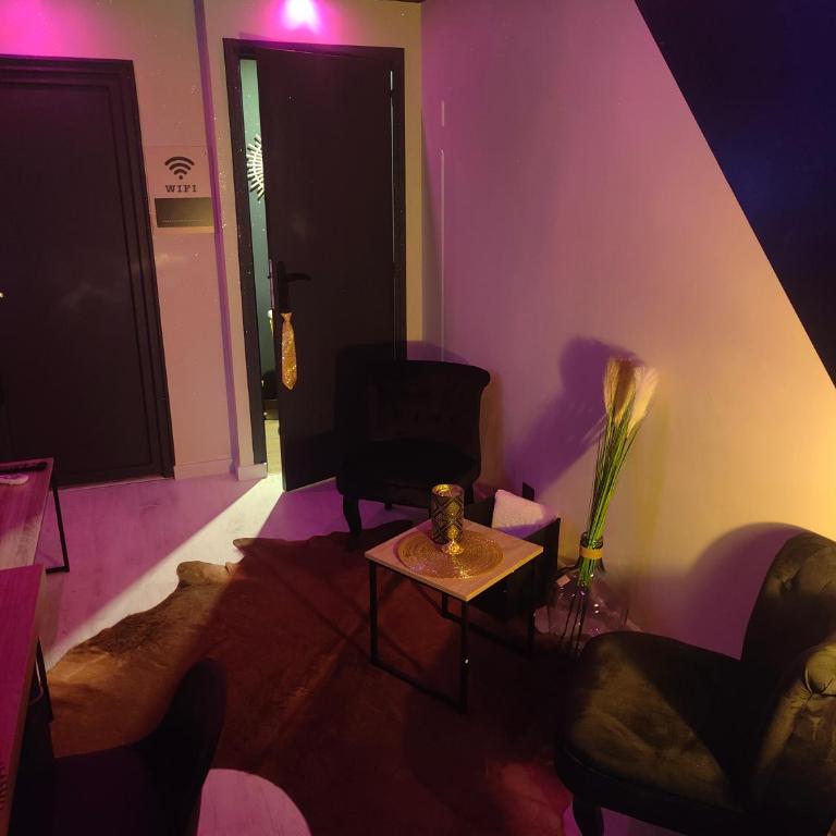 La tentation - One-Bedroom House - 8