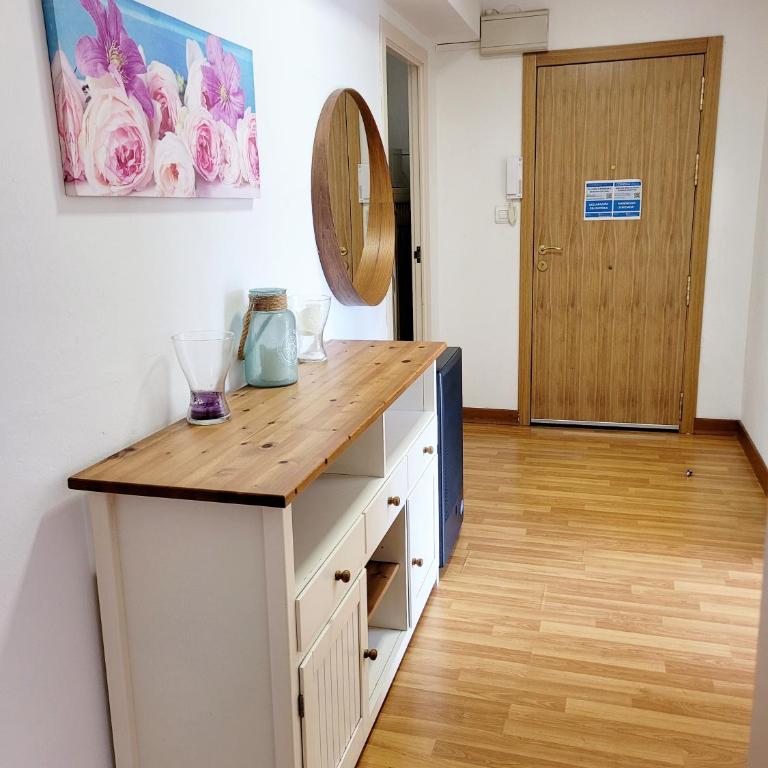 Amplio piso próximo a la Catedral y el Camino. C2 - Apartamento de 3 dormitorios - 4