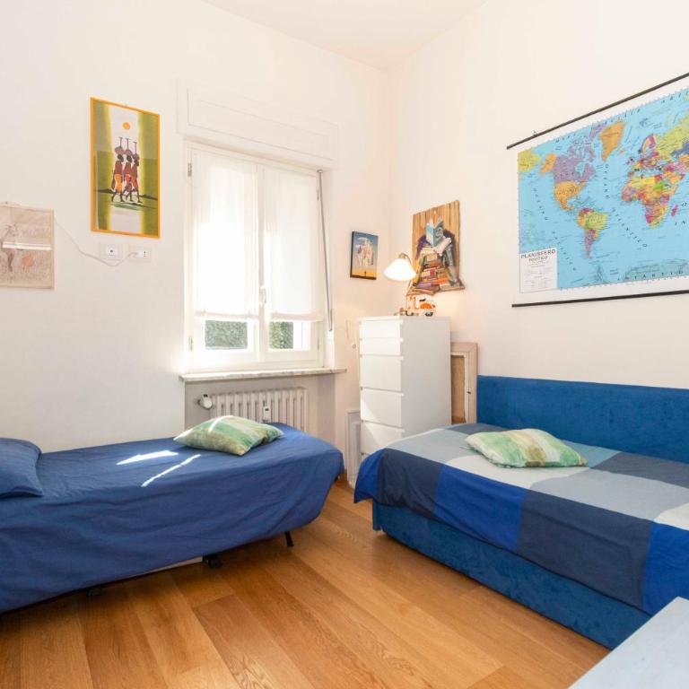 GuestHost - Charming apartment with parking! - Two-Bedroom Apartment - 4