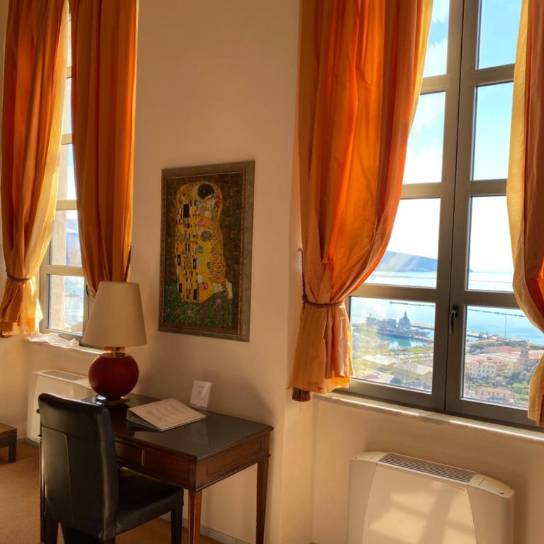 Miramare Apartments&Suites - Monolocale con Vista Mare - Su 2 Livelli - 2