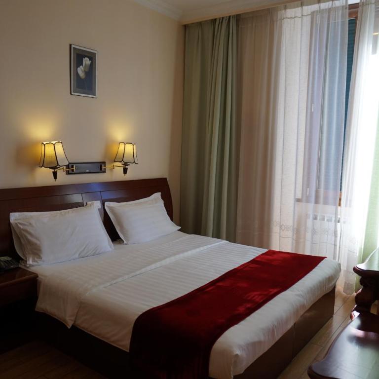 Hotel Filippo - Camera Matrimoniale - 2
